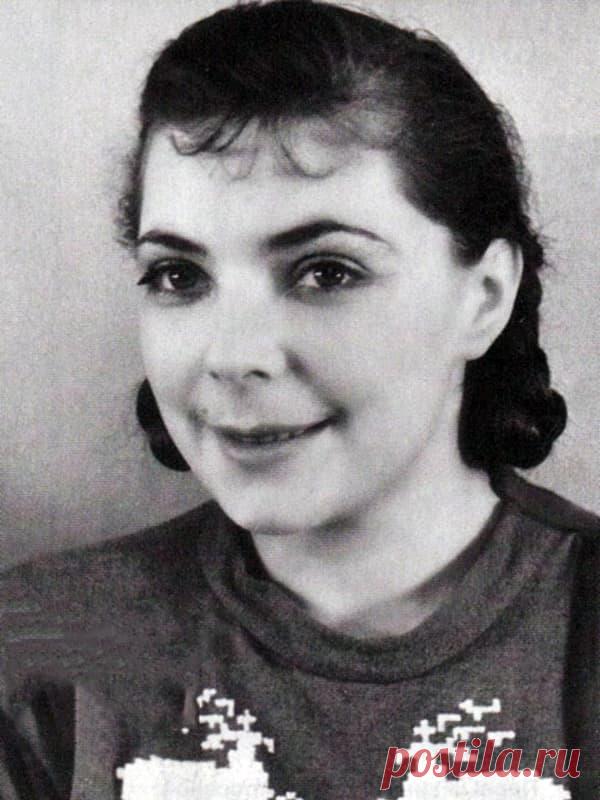 Ольга Аросева, 21 декабря, 1925
 • 13 октября 2013