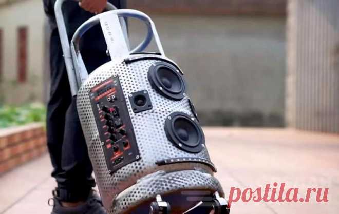 Мобильная аудиосистема из пропанового баллона Чего только не делают из газовых пропановых баллонов — мангалы, барбекю, грили, печи, декоративные камины и даже ведра для мусора. Но это далеко не полный