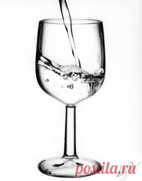 Как нарисовать бокал карандашом поэтапно