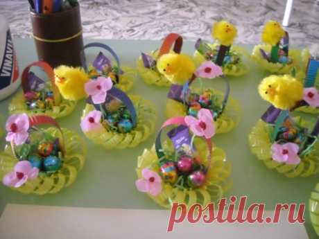 Пасхальные корзинки из пластиковых стаканчиков | ДОМАШНЯЯ ЖИЗНЬ