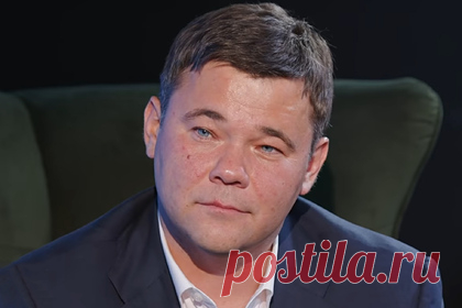 Бывший соратник Зеленского назвал его козлом. Экс-глава офиса президента Украины Андрей Богдан в интервью украинскому журналисту Дмитрию Гордону раскритиковал поведение лидера республики Владимира Зеленского. Он упрекнул его в том, что тот раньше больше общался с людьми, напомнил ему о сломаном колесе на своей машине и назвал козлом и сукой.