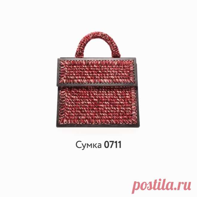 ЦУМ / TSUM в Instagram: «🇷🇺 #ЛУЧШИЙ_ВЫБОР #ЛУЧШИЕ_ЦЕНЫ сумка 0711, цена в Москве 42 200 руб. (603 EUR), Милан 670 EUR, Дубай 739 EUR, Лондон 739 EUR (1 этаж и…» 406 отметок «Нравится», 2 комментариев — ЦУМ / TSUM (@tsum_moscow) в Instagram: «🇷🇺 #ЛУЧШИЙ_ВЫБОР #ЛУЧШИЕ_ЦЕНЫ сумка 0711, цена в Москве 42 200 руб. (603 EUR), Милан 670 EUR, Дубай…»