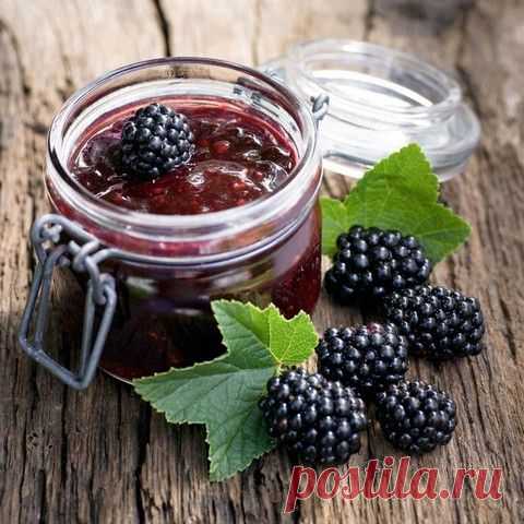 Варенье из ежевики – от классического рецепта до невероятных сочетаний