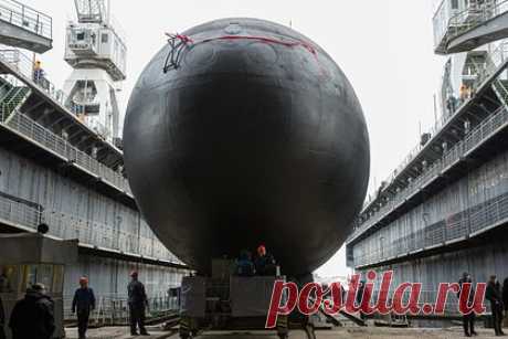 ВМФ России получит «Можайск». Дизель-электрическую подводную лодку «Можайск» проекта 636.3 передадут Военно-морскому флоту России 28 ноября, сообщили на «Адмиралтейских верфях». Подлодки проекта 636.3 могут нести крылатые ракеты семейства «Калибр». «Можайск» стала пятой в серии из шести субмарин для Тихоокеанского флота.