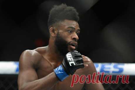 Стерлинг отреагировал на победу Яна в UFC. Американский боец смешанного стиля (MMA) Алджамэйн Стерлинг отреагировал на победу своего бывшего соперника россиянина Петра Яна на турнире Абсолютного бойцовского чемпионата (UFC) в Абу-Даби. Стерлинг поздравил высоко оценил поединок Яна и Кори Сэндхагена. «Батя доволен своими парнями сегодня», — написал он.