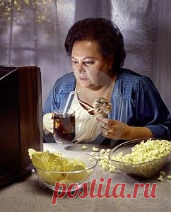 Что заставляет нас есть без меры — Всегда в форме!