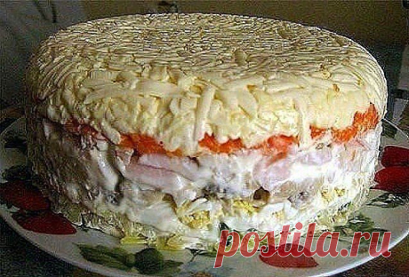 Слоёный салат с грибами