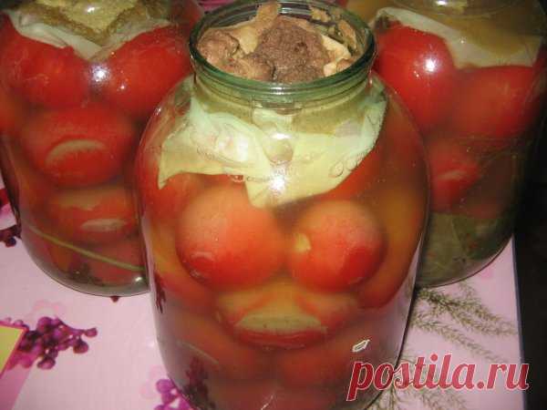 Настоящие соленые помидоры (как из бочки) в банках под капроновой крышкой