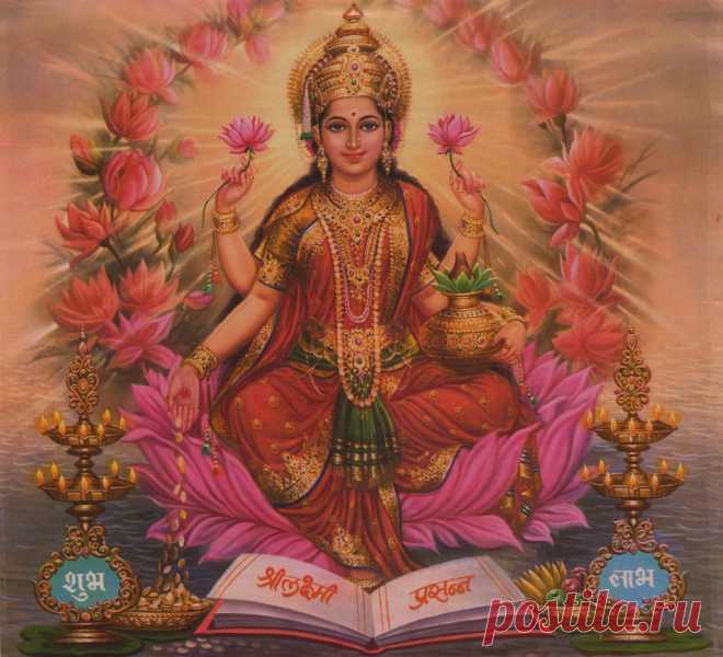 Почему деньгами в семье должна распоряжаться женщина – 5 причин от ведических астрологов. | Просто и легко! | Яндекс Дзен