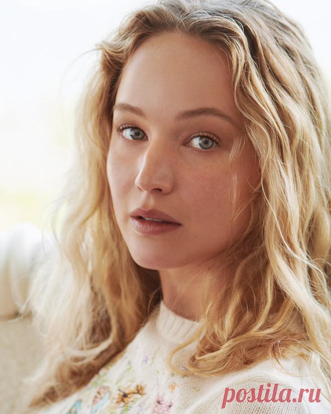 Дженнифер Лоуренс