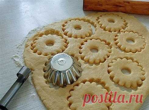 Самое лучшее песочное тесто для пирогов и печенья! Рецепт под фото. Ставьте "Класс!" и "Поделиться!", чтобы сохранить его на своей страничке!