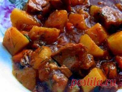 Венгерский гуляш (бограчь гуяш), рецепт приготовления с фото - Сельский Бутик Потрясающе аппетитный и ароматный суп, понравится каждому, кто попробует его.