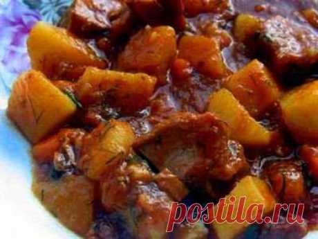 Венгерский гуляш (бограчь гуяш), рецепт приготовления с фото - Сельский Бутик Потрясающе аппетитный и ароматный суп, понравится каждому, кто попробует его.