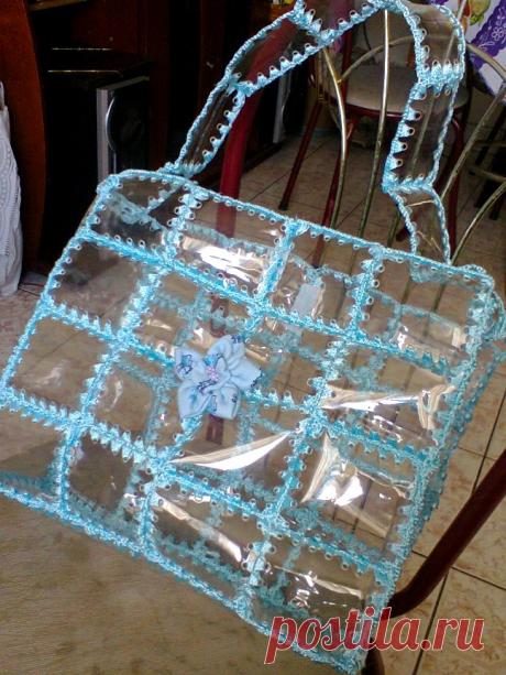 Мастерица разрезала пластиковую бутылку, чтобы сделать необходимую и симпатичную вещь… | Краше Всех