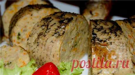 Фаршированная щука получается невероятно сочной, ароматной и очень вкусной Пока рыбка готовится в духовке аромат стоит непревзойденный! Это очень вкусно!!!