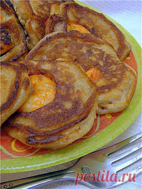 Сырные оладушки с цельнозерновой мукой и припёком из тигровых креветок.. Рецепт c фото, мы подскажем, как приготовить!
