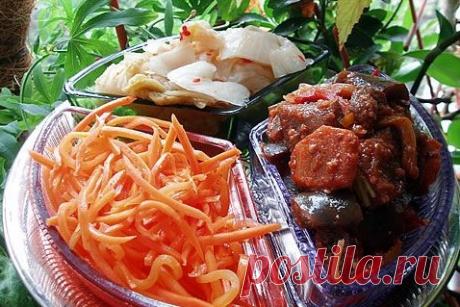 Корейская морковь с грибами :