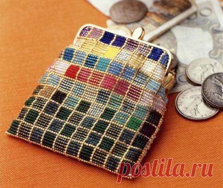 КРАСИВЫЕ СУМОЧКИ ТКАЧЕСТВОМ ИЗ БИСЕРА + ШИКАРНЫЕ МАСТЕР КЛАССЫ