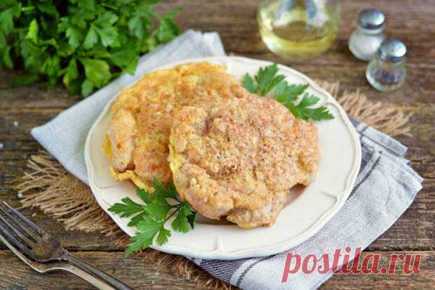 Сочные отбивные из свинины в кляре: семь лучших рецептов - БУДЕТ ВКУСНО! - медиаплатформа МирТесен Поджаренные до румяной корочки отбивные из свинины в кляре на сковороде остаются сочными внутри, так как панировка не дает мясу пересыхать. Для пикантности кляр готовят на пиве, майонезе, сметане с добавлением соевого соуса, зелени и специй. Классический способ Корейка – мясо с насыщенным вкусом и