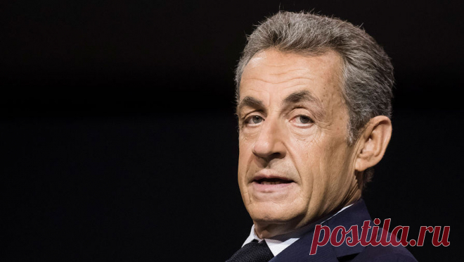 Угрожавшего бывшему президенту Франции Саркози мужчину поместили в психбольницу. Правоохранительные органы Франции задержали и поместили в психиатрическую больницу мужчину, который угрожал бывшему президенту страны Николя и его сыну Жану. Об этом о ссылкой на источники сообщает радиостанция Franceinfo. 38-летний ...