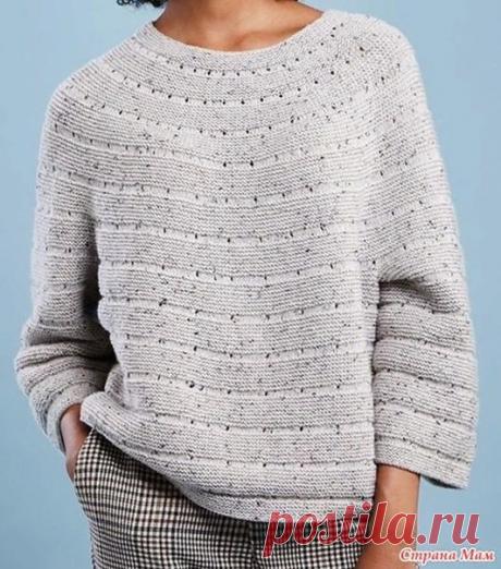 Кофточка по кругу на каждый день
Описание составлено по фото и проверено автором - все работает 

"На спицы №3 обычным способом набираем 120 петель (можно посчитать по фотографии, там видно) + одна петля для соединения в круг и ставим маркер.
Пряжа автора - 380м/100гр, ушло 400 г.

Вяжем 12 рядов платочной вязкой. (1-ый ряд лицевой, 2-изнаночный)

Переходим на спицы 3,5

13ряд - просто лицевыми петлями
14ряд - накид, 3 петли лицевые, 1 накид, 3 петли лицевые и т.д.
С ...