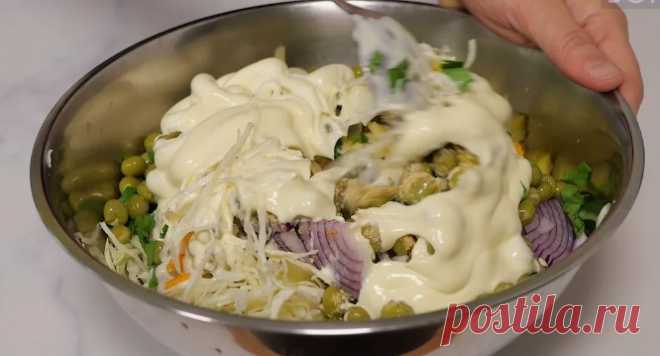 Новый салат из капусты. Просто и вкусно: готовлю два раза в день - Сабрина
