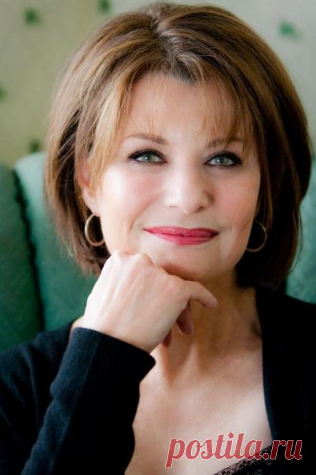 90 классных и простых коротких причесок для женщин старше 50 лет