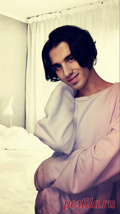 Slava Volk Певец