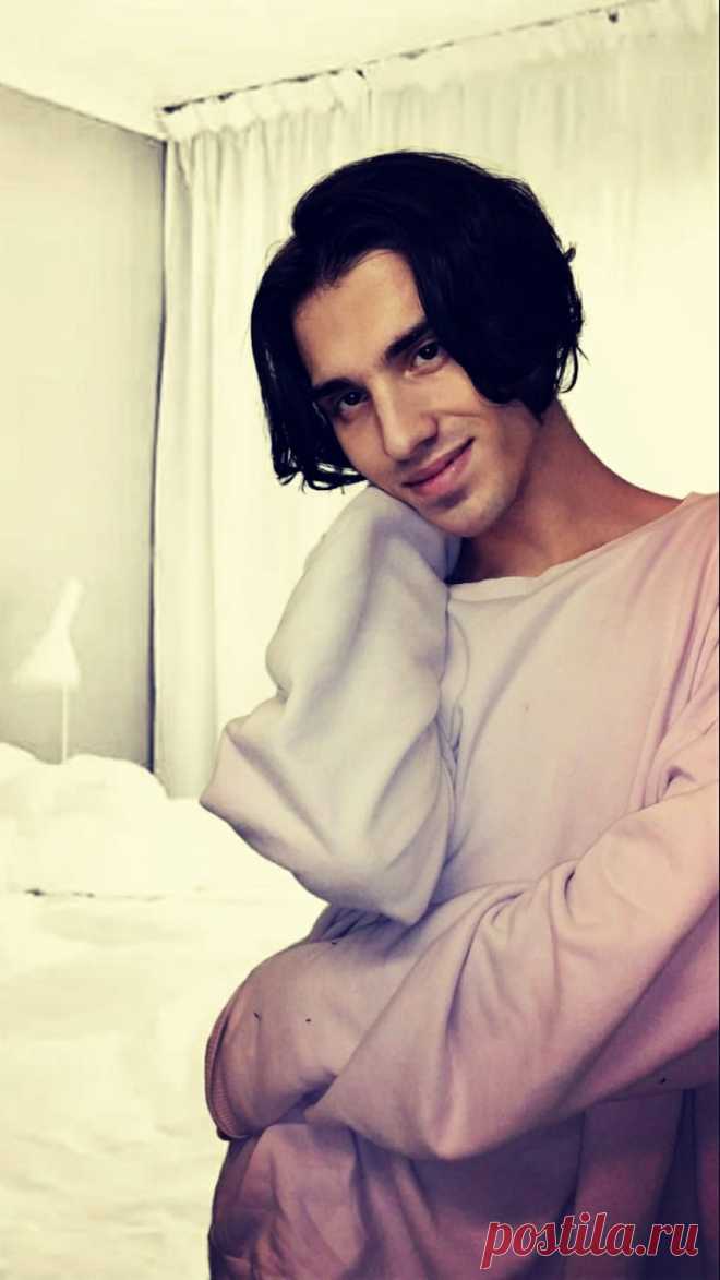 Slava Volk Певец