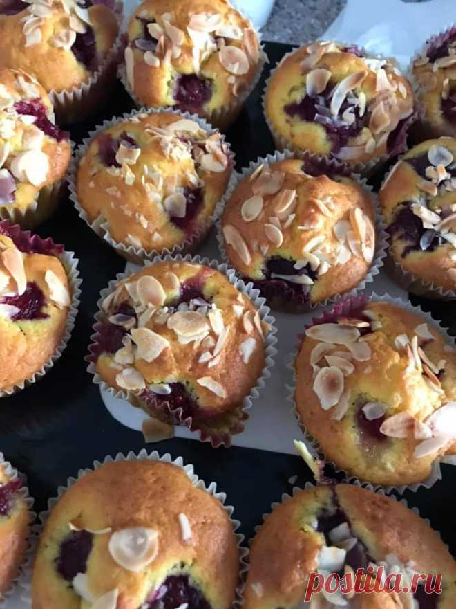 Кексики на сметані. Не потрібно нічого збивати, просто все змішати і спекти – Моє домашнє натхнення