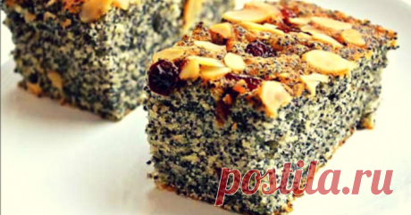 Как приготовить вкуснейший пирог маковник Лучшим рецептом блюда, в котором присутствует большое количество мака, является маковник. Готовить его несложно, но при этом вкус просто бомбезный! Наверное, сложно найти человека, который не любит вы…