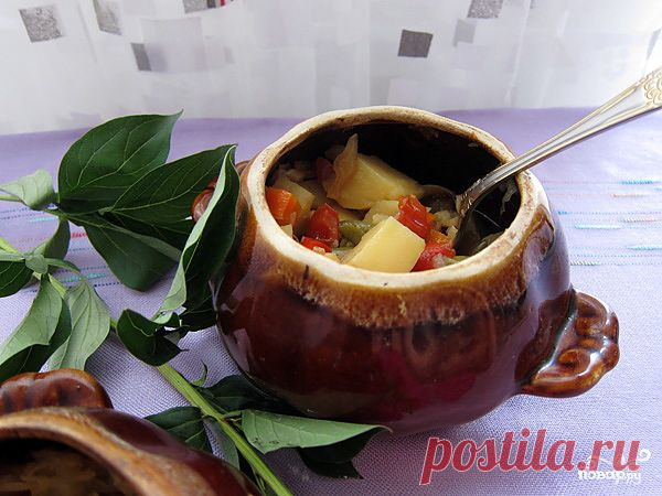 Баклажаны в горшочках.