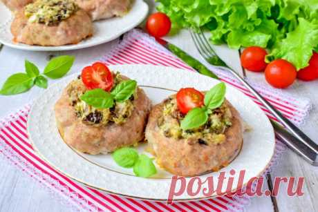 Гнезда с фаршем в духовке с грибами рецепт с фото пошагово - 1000.menu