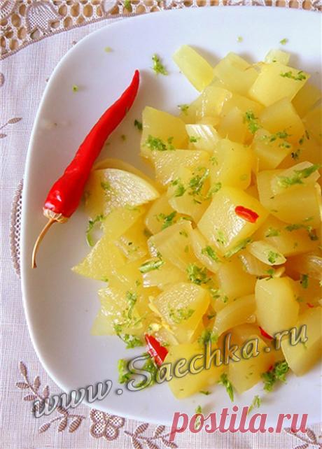 КАБАЧКИ ОСТРЫЕ !!! 
 Это немецкая острая закуска - Zucchili - Relish. 
Как заготовку на зиму, и к ужину Мужчине... под стопочку холодной водочки! 
*Кабачок или цукини 500г -кубик, лук 1шт, Чили 1шт -мелко.
*Маринад: сахар 100г, соль, горчица 1чл, 6% уксус или яблочный 110мл.
*Положи овощи в маринад, вари 20мин, введи приправу Карри 0.5чл, мол/кр/перец - и вари ещё 5мин, далее 6% уксус или яблочный 110мл.
*Остывшие кабачки -в банки, и в холод.
Если на зиму, разложи в стер/ ...