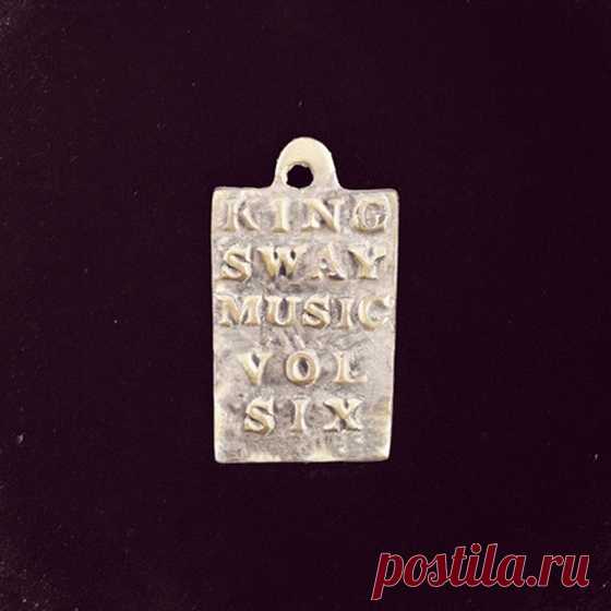 Kingsway KML Vol.6 WAV  | 196 MB
Introducing a new concept from Music, The KML Vol. 6
The KML is a collection of 15 original samples (hassle free sample clearance) created by multi genre music producer and composer, Frank Dukes

Download at:

https://audioclub.store/uncategorized/kml-vol-6-wav/