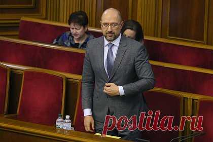 Украина приготовилась получить от Франции более 530 миллионов евро. Украина получит от Франции более 530 миллионов евро на восстановление инфраструктуры и развитие цифровой сферы. Об этом заявил премьер-министр страны Денис Шмыгаль. Договоренность достигнута в ходе переговоров с президентом Франции Эммануэлем Макроном. В результате визита Киев получит от Парижа 1,5 миллиарда евро.