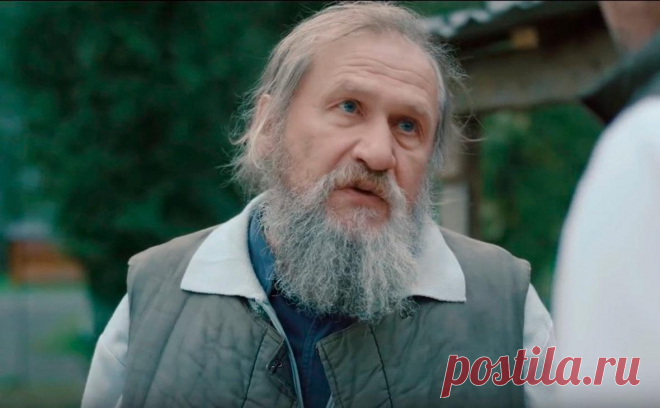 В Москве нашли мертвым актера Владимира Ипатова. Актер Владимир Ипатов, снимавшийся в сериалах «Физрук», «Папины дочки» и «Интерны», обнаружен мертвым в квартире на юго-западе Москвы.