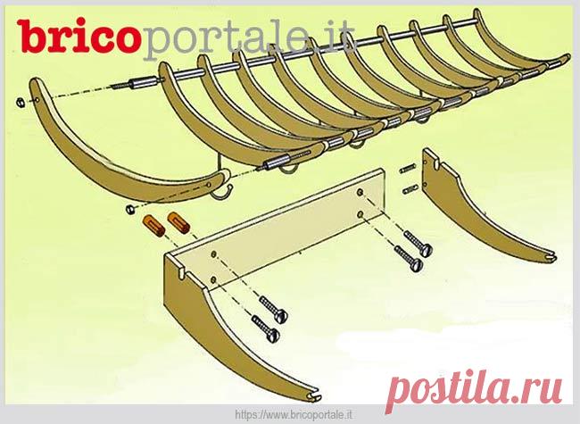 Настенная вешалка из деревянных плечиков для одежды | Идеи домашнего мастера