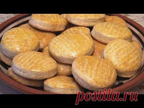 Мини-коржики на сметане – кулинарный рецепт