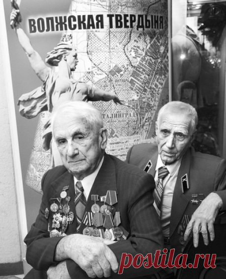 Текст песни На Мамаевом кургане тишина - Басков читать | слова песни на мамаевом кургане тишина скачать