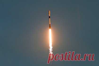 Израиль и Илон Маск договорились об использовании Starlink в секторе Газа. Министр связи Израиля Шломо Кархи заявил, что израильское правительство и американский миллиардер Илон Маск предварительно договорились об использовании спутниковой связи Starlink в секторе Газа. По словам министра, стороны согласовали работу Starlink как в Израиле, так и в секторе Газа.