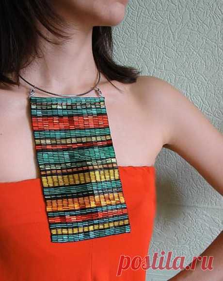 Колье в псевдоафриканском стиле / Украшения и бижутерия / Модный сайт о стильной переделке одежды и интерьера