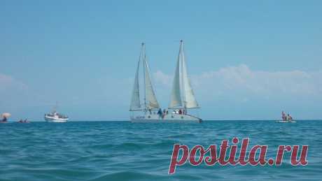 Фото Без названия. Альбом на озере Иссык-куль - 50 фото. Фотографии Салтанат Нурпеисова.