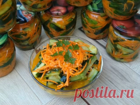 Огурцы по-корейски на зиму (самые вкусные рецепты).
Уверенна, что среди моих читателей есть любители «остренького».  Пикантные закуски, очень актуальны не только в праздники, но и под «горячительное», и в обед под картошечку. Поэтому пользуясь моментом, когда сбор овощей набирает обороты, предлагаю вам заготовить на зиму несколько баночек огурцов «по-корейски». Также хочу напомнить, что на мое блоге есть и быстрые рецепты малосольных огурцов в пакете, и в банках.