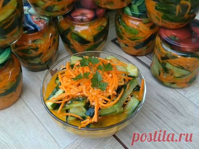 Огурцы по-корейски на зиму (самые вкусные рецепты).
Уверенна, что среди моих читателей есть любители «остренького».  Пикантные закуски, очень актуальны не только в праздники, но и под «горячительное», и в обед под картошечку. Поэтому пользуясь моментом, когда сбор овощей набирает обороты, предлагаю вам заготовить на зиму несколько баночек огурцов «по-корейски». Также хочу напомнить, что на мое блоге есть и быстрые рецепты малосольных огурцов в пакете, и в банках.
