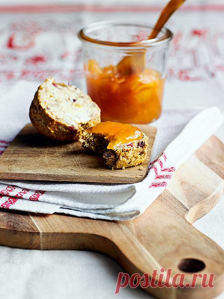 Рецепт для воскресного завтрака: багет с джемом из яблок и апельсина, HELLO! Russia