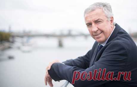 Шайба по-французски. Люк Тардиф сменил Рене Фазеля во главе Международной федерации хоккея. Выборы состоялись на полугодовом конгрессе организации в Санкт-Петербурге