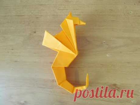 Как сделать МОРСКОГО КОНЬКА из Бумаги Бумажный МОРСКОЙ КОНЬ Оригами How to make Paper Seahorse Origa