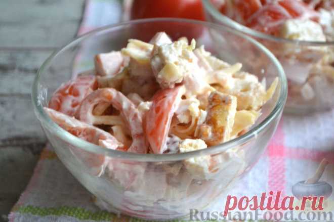 Рецепт: Салат с ветчиной, помидорами и сыром на RussianFood.com