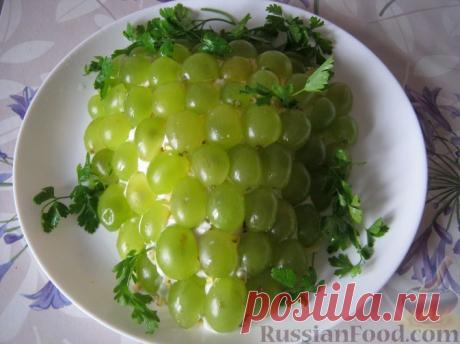 Салат «Тиффани» с белым виноградом — вкусно, гламурно, но не дорого!